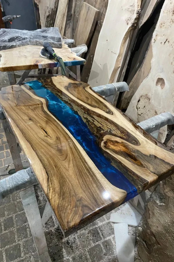 Custom table